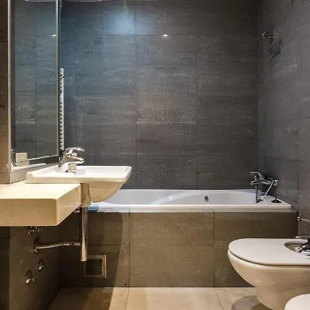 Luxury 4 Bedroom Διαμέρισμα Lisboa